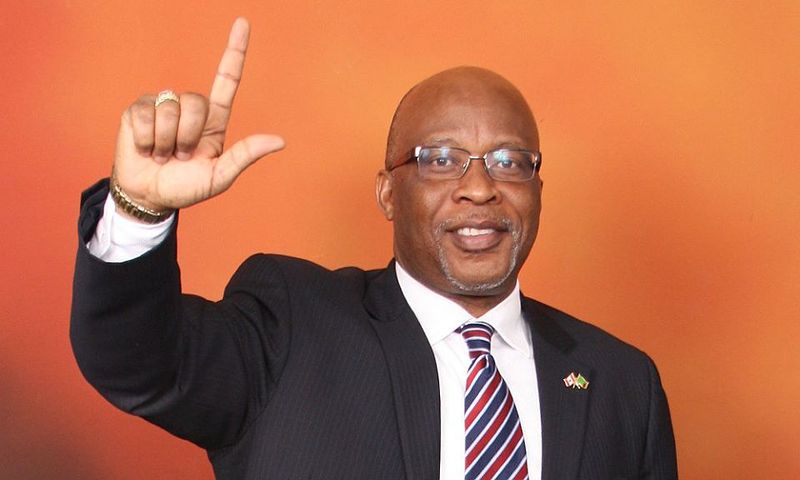 File:Nevers Mumba 2015.jpg